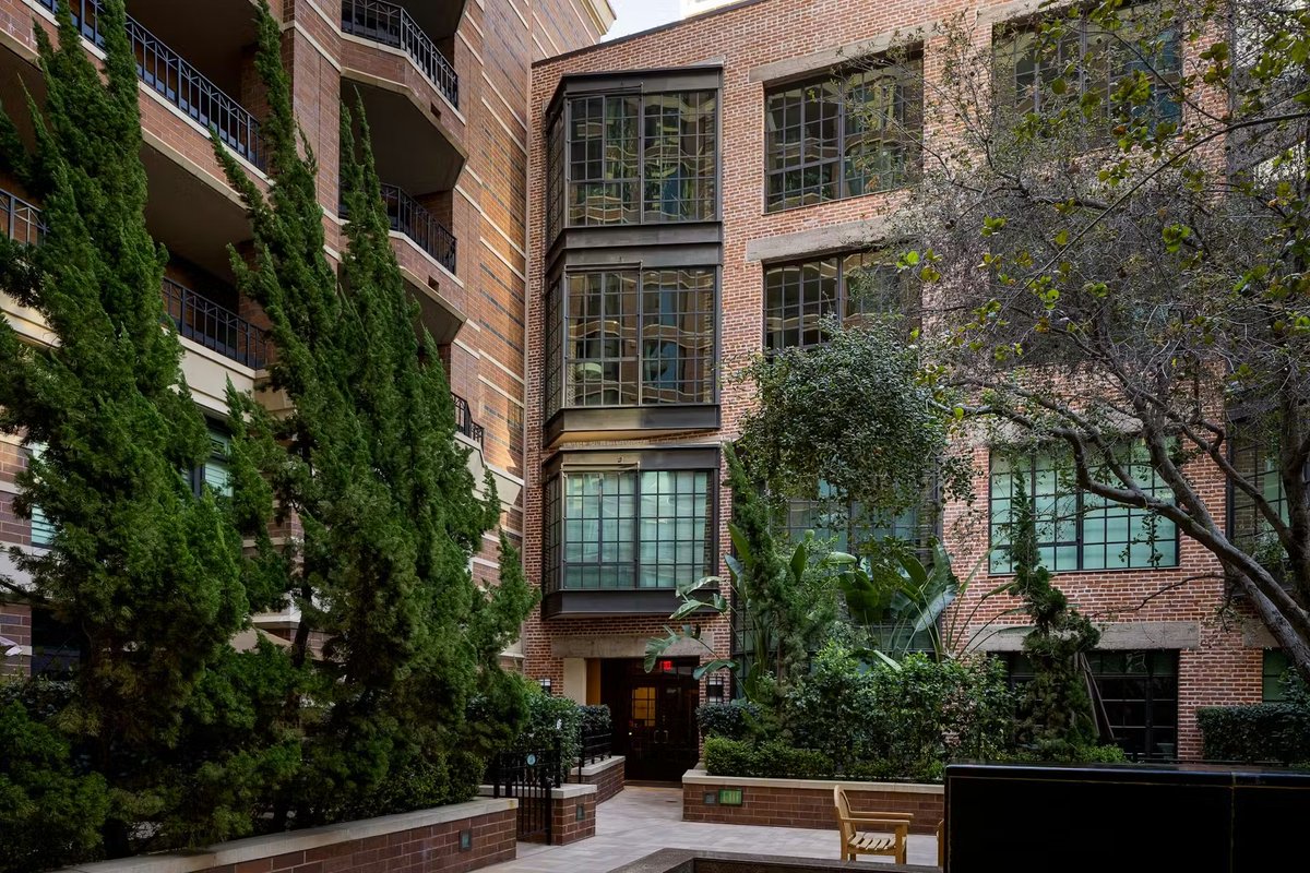 kotecinho's tweet image. Citrus / Pacific Soap Factory Building
San Diego, CA

Milford Wayne Donaldson