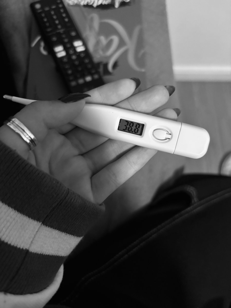 laura belivet tweet media