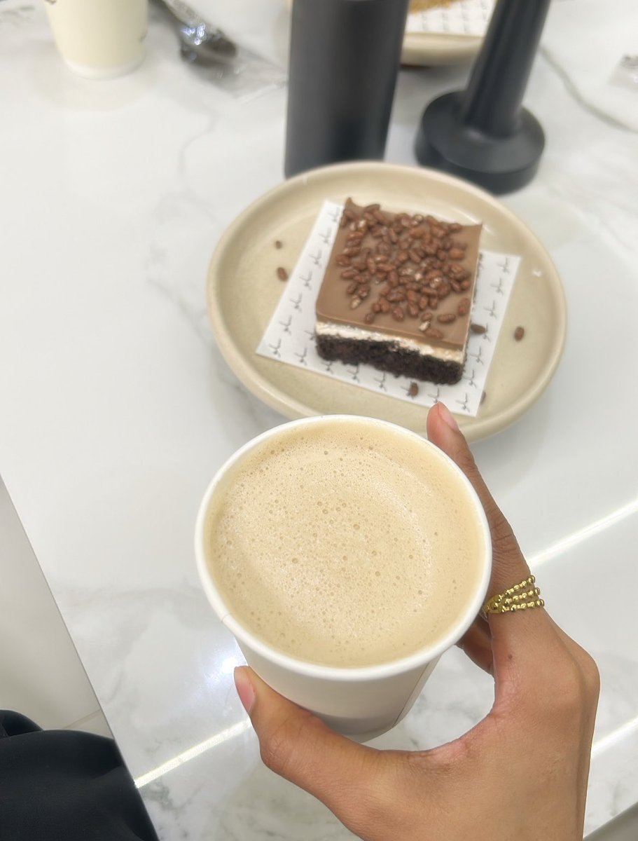 سارَّة المبارك tweet media