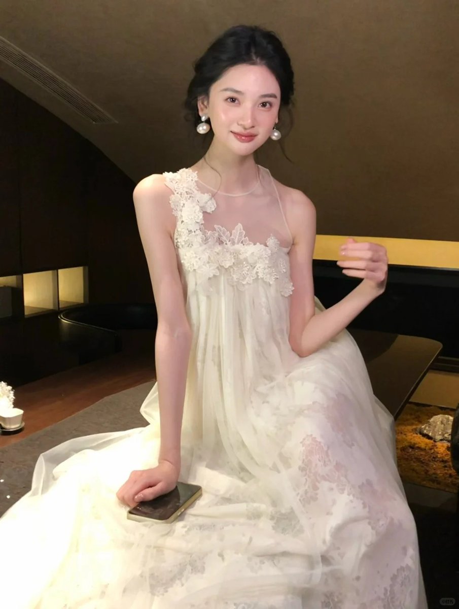 Silas Cowan tweet media