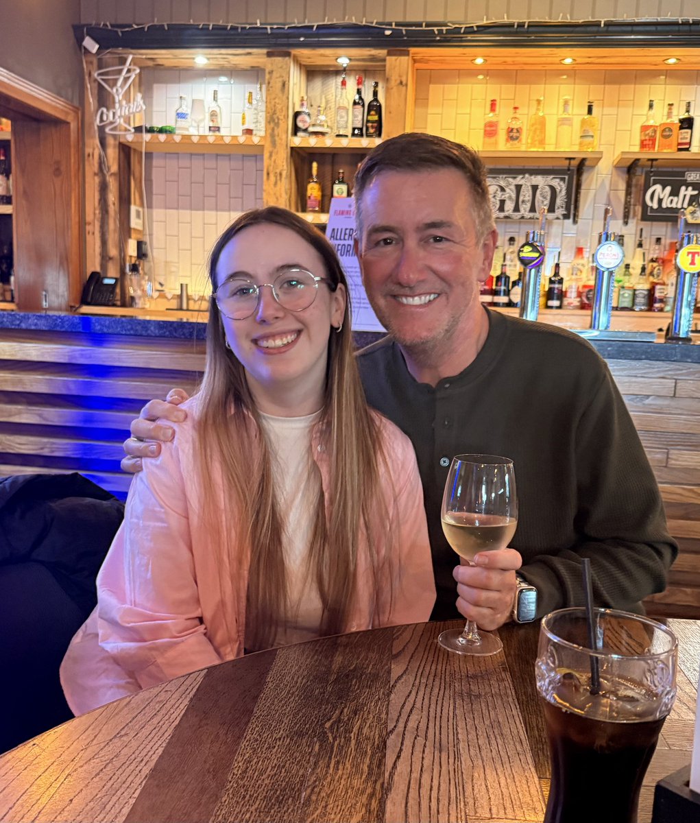 HM071977's tweet image. And there she is, my best pal 82 today &amp;amp; fabulous 👌🥰🥰🥰 #mum