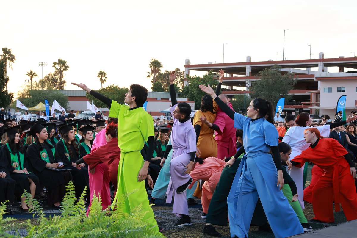 Soy Unison tweet media