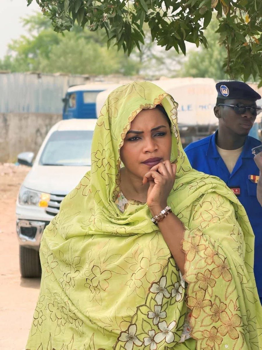 TchadOne's tweet image. #Tchad 🇹🇩 | Insécurité à N’Djamena : les autorités du 2eme arrondissement « découvrent » 75 membres des forces de sécurité soudanaises dans une concession

Il aura donc fallu une « descente » administrative pour que les autorités du 2ᵉ arrondissement découvrent la présence de 75