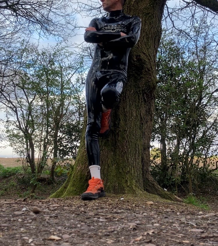 Rubber_runner tweet media