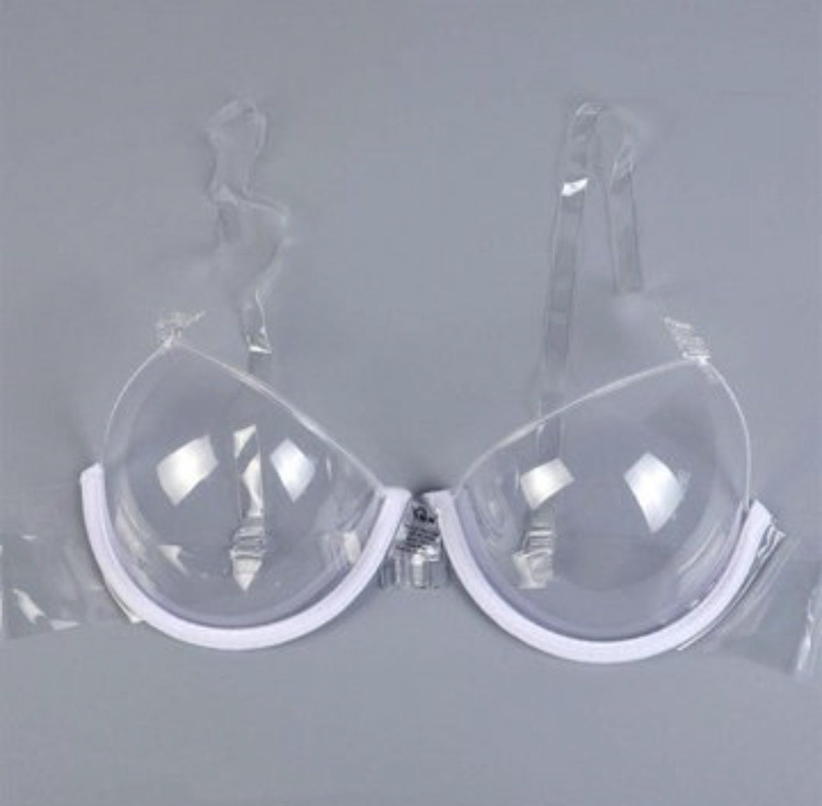 katekarsyn's tweet image. Hey @grok replace my bikini with this top on me instead