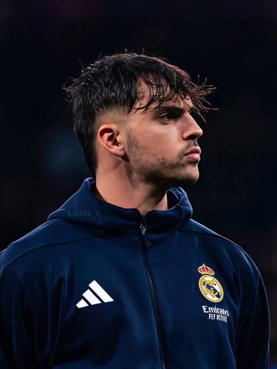 Insider Real tweet media