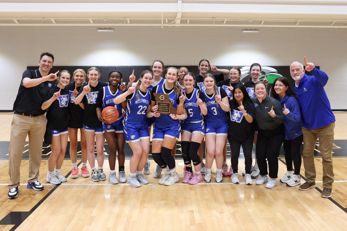 CoachZenker's tweet photo. 28 years doing anything is a LONG Time.  Deciding its time to stop doing what you truly LOVE is really hard.  Over 600 games coached and memories for a lifetime.  To everyone who was a part of the ride since 1999... you are loved and appreciated. #Family Colossians 3:23 https://t.co/GH7jq3wy7l