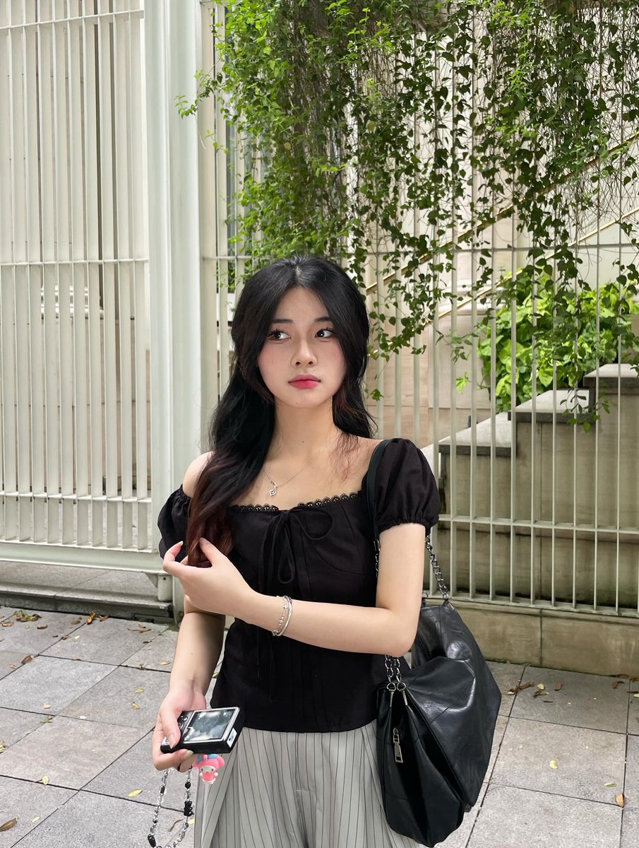 Глеб tweet media