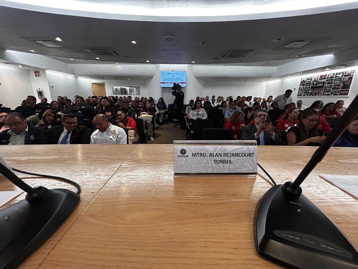 AlanB_T's tweet photo. Participamos en el Foro Salud Mental y Entornos Digitales en la @CDiputados en pro de la protección integral de NNA en entornos digitales en México. 

Esperamos que las aportaciones logren plasmarse en leyes que procuren a nuestras infancias en esta nueva era digital. https://t.co/Blvc78qpWI