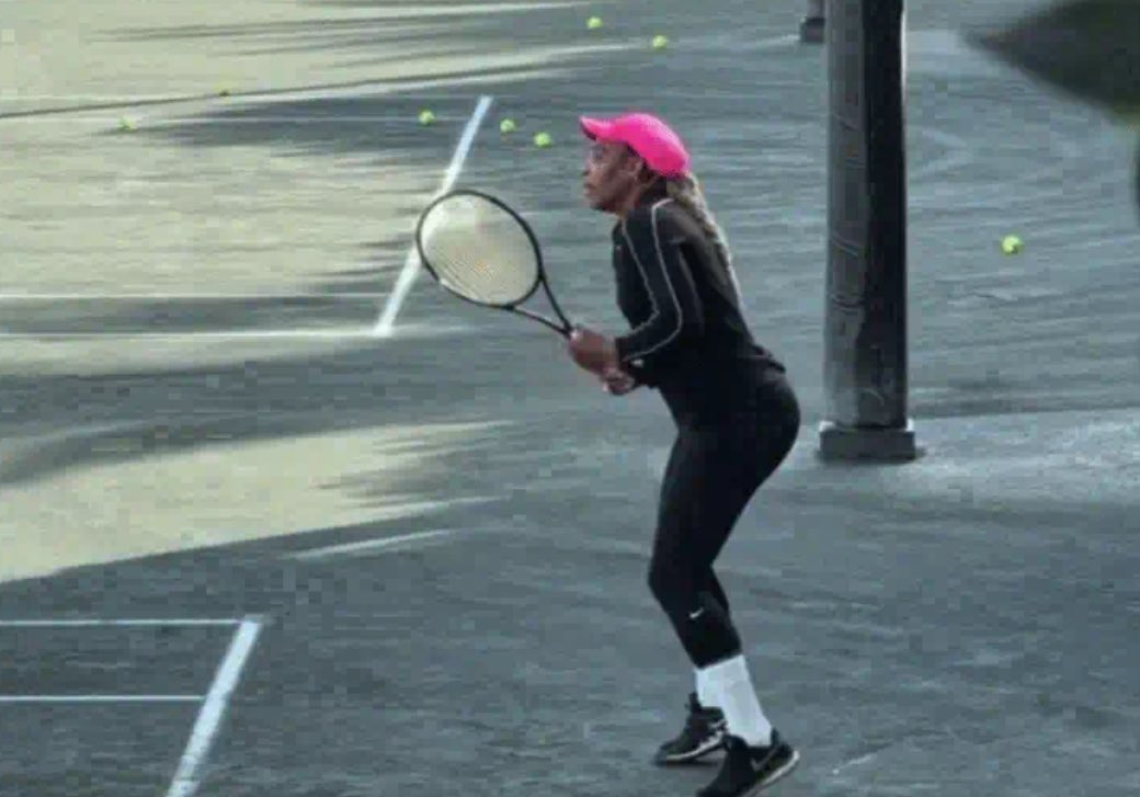 Serena's snatched wig tweet media