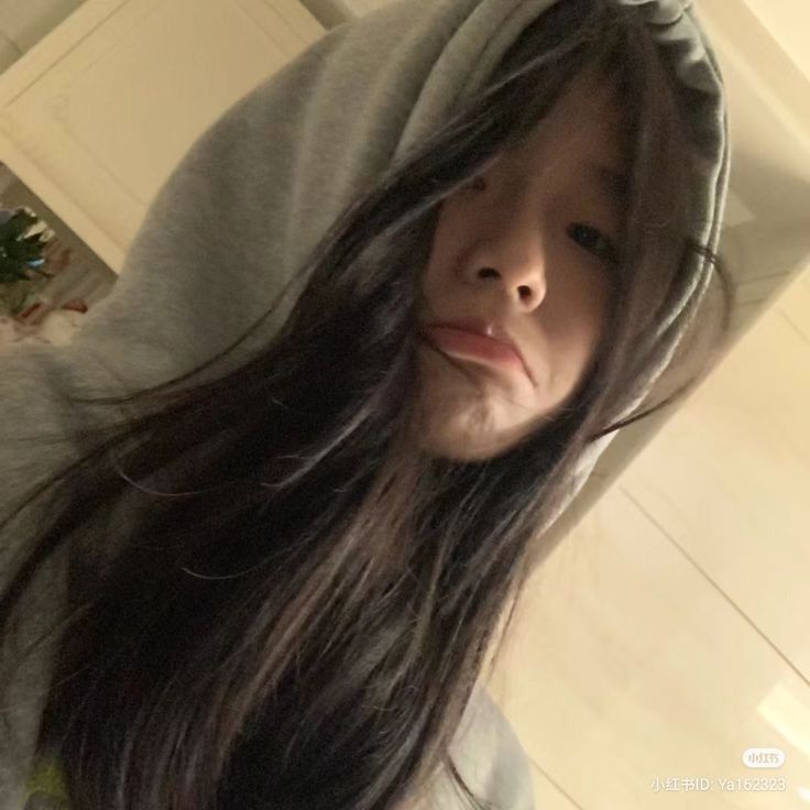 luizalessaa tweet media