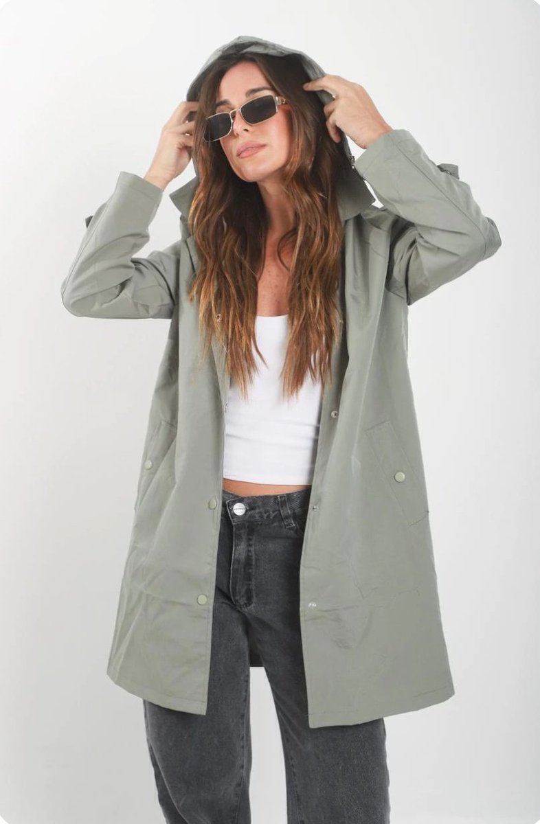 Santa (n't) Cecilia tweet media