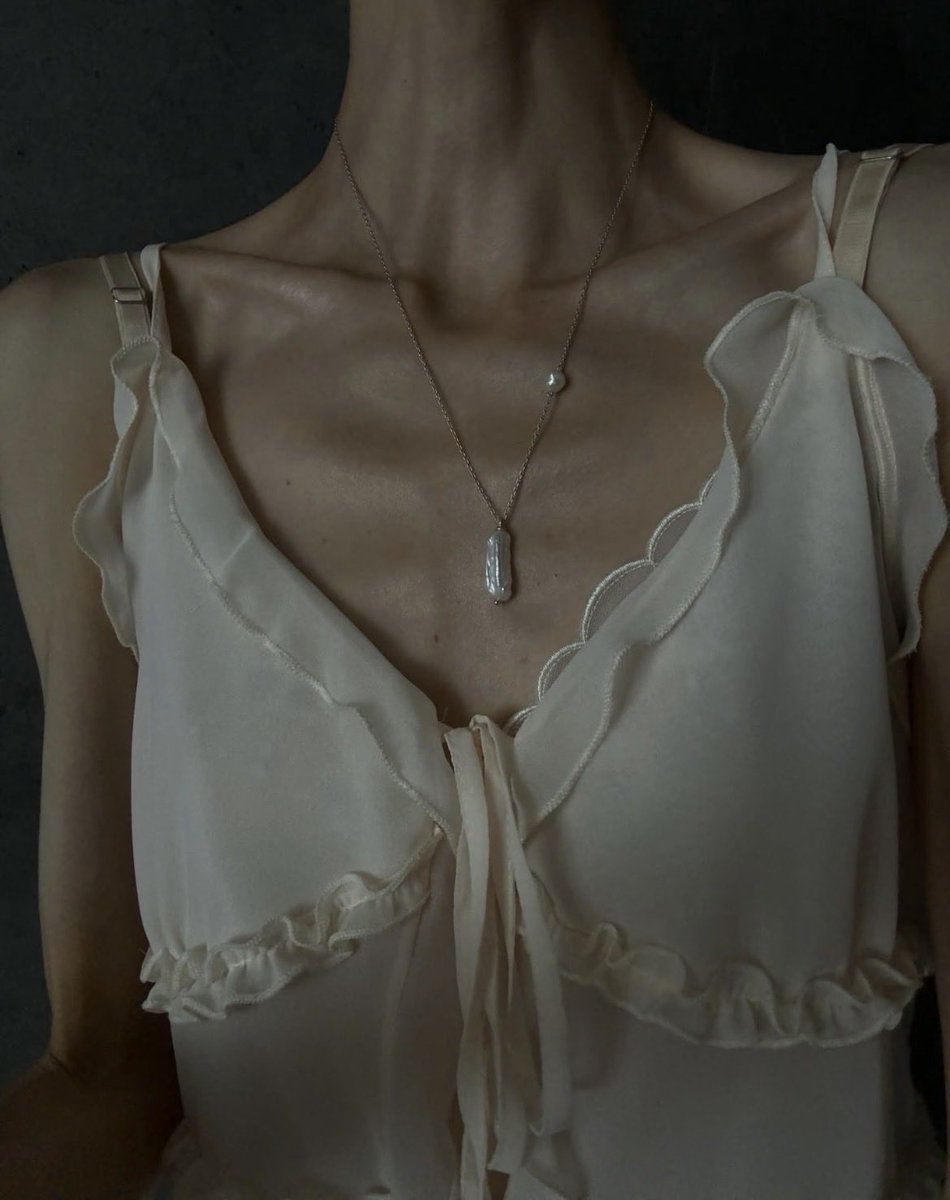 daily thinspo🪽 tweet media