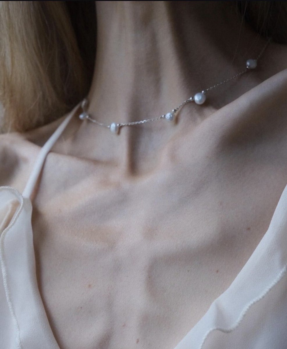 daily thinspo🪽 tweet media