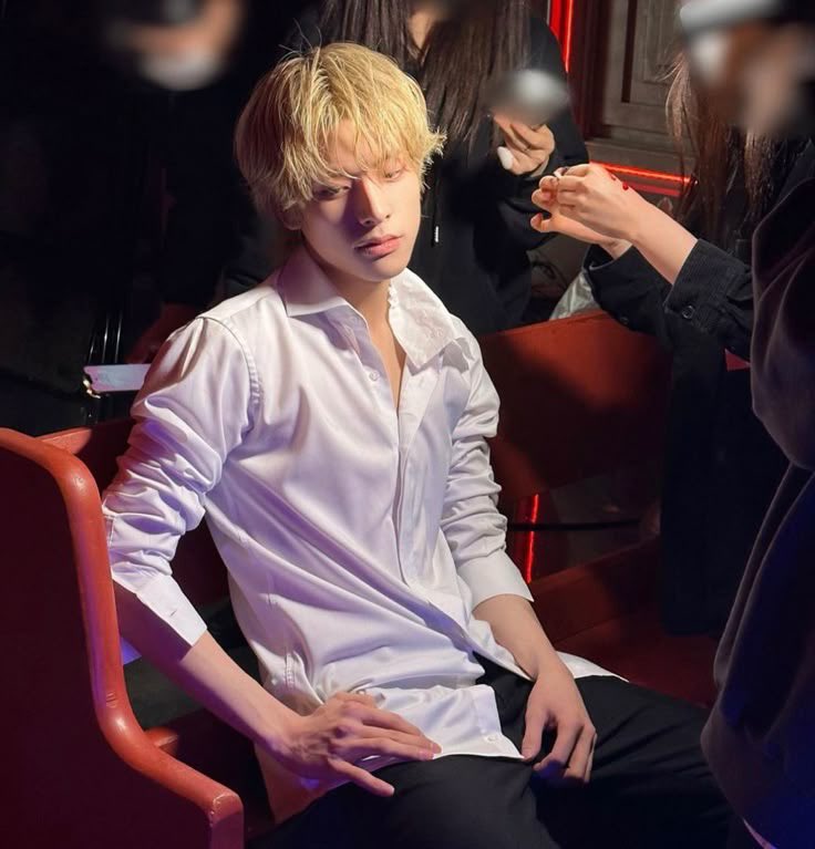 sah 𖤐 tweet media