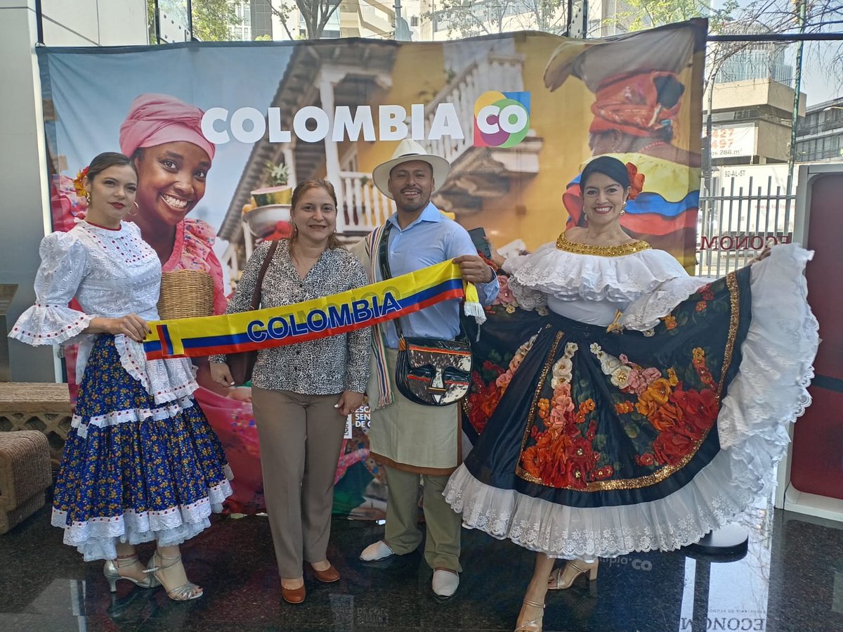 Embajada de Cuba en México tweet media