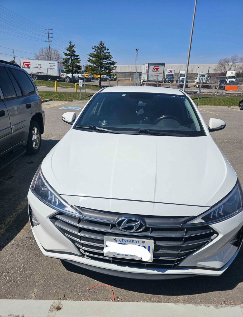 Paco_Autos's tweet photo. 2020 Hyundai Elantra
 • Runs and drives good
 • 180k miles
 • Reverse Cam
 • collision avoidance, lane keep etc 

Ghc 89,000 - includes shipping https://t.co/oVVaiaGoFD