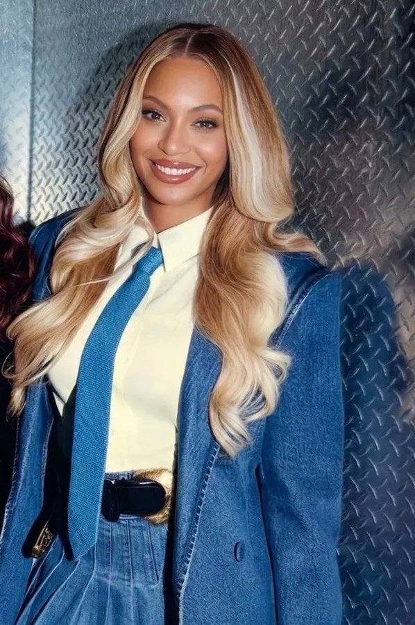 Beythequeen ♪💛♪ tweet media