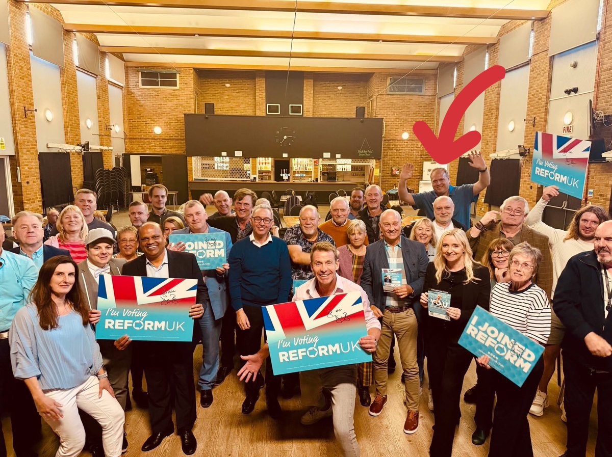 Emma Parr tweet media