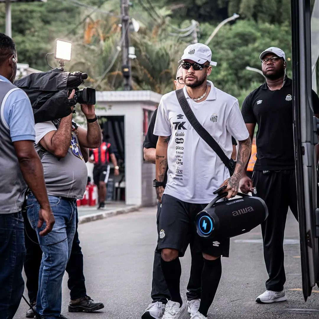 LIBERTA DEPRE tweet media