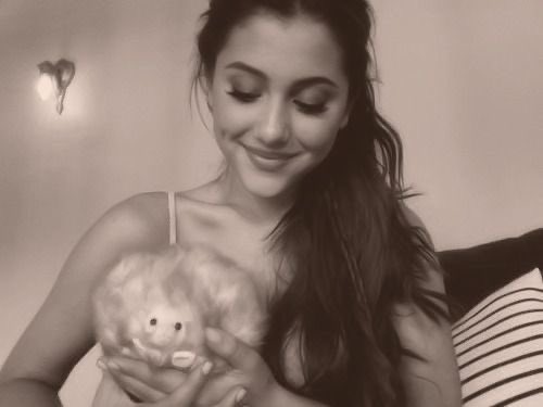 Sabrina ໒꒱ིྀ༝⁺ tweet media