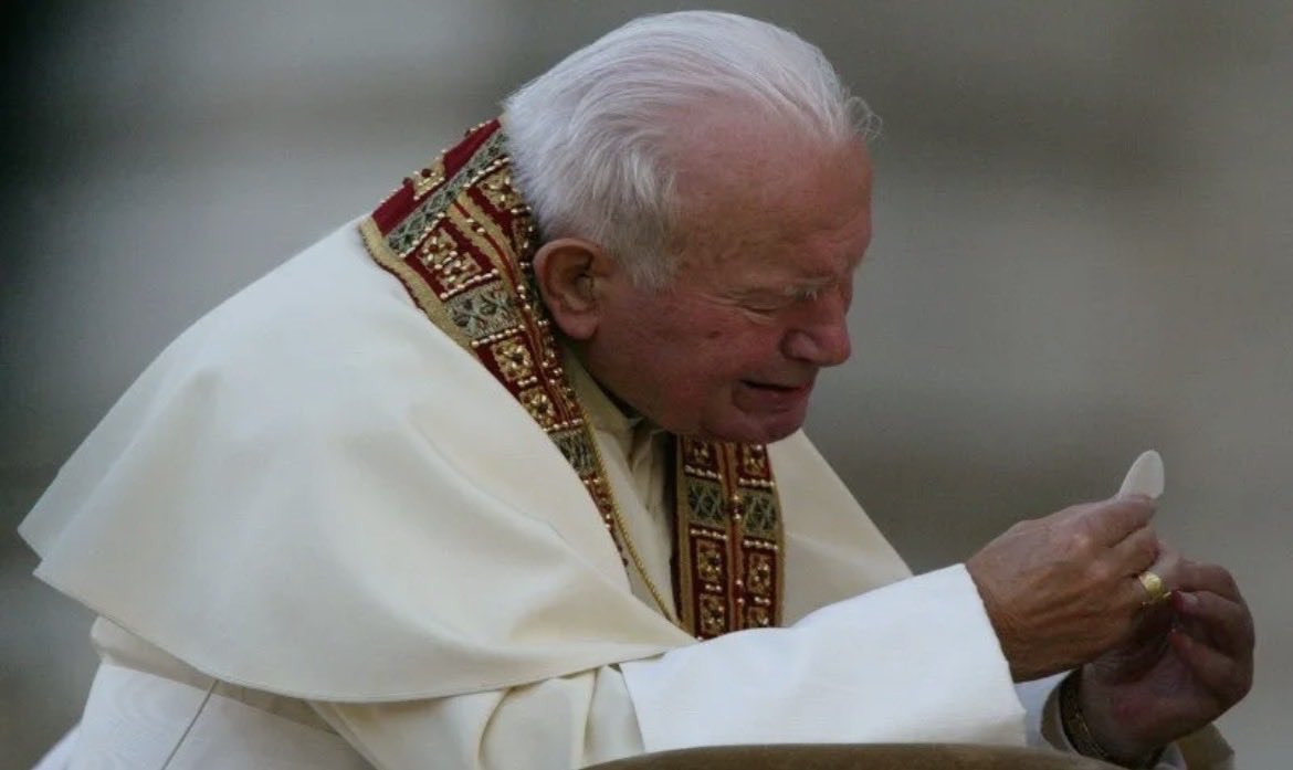 Catholic Drip 💧 tweet media