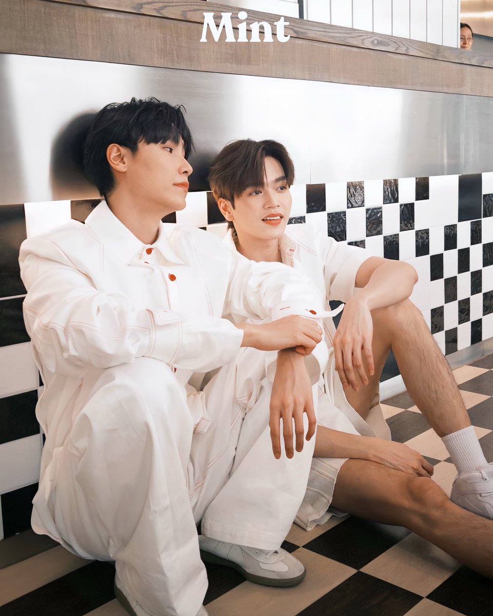 ปอปอ ที่เป็นแม่น้องไป๋ 💛💙 tweet media