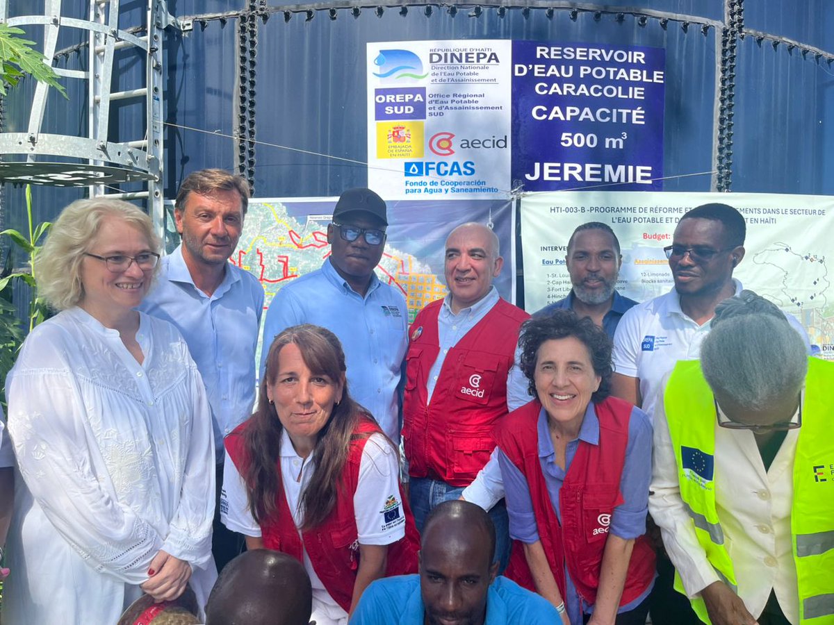 EUDelegationHt's tweet image. Mission #Team Europe dans le Grand Sud 🇪🇺
Les ambassadeurs 🇪🇺🇪🇸🇫🇷, accompagnés de l’Ordonnateur national, ont poursuivi leur deplacement dans le Sud d’Haïti.