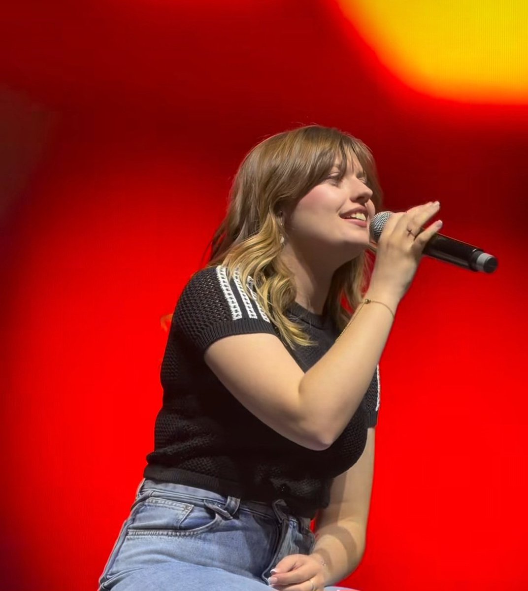 benoitxdim's tweet image. Cette beauté 🥰❤️‍🩹 #Marine