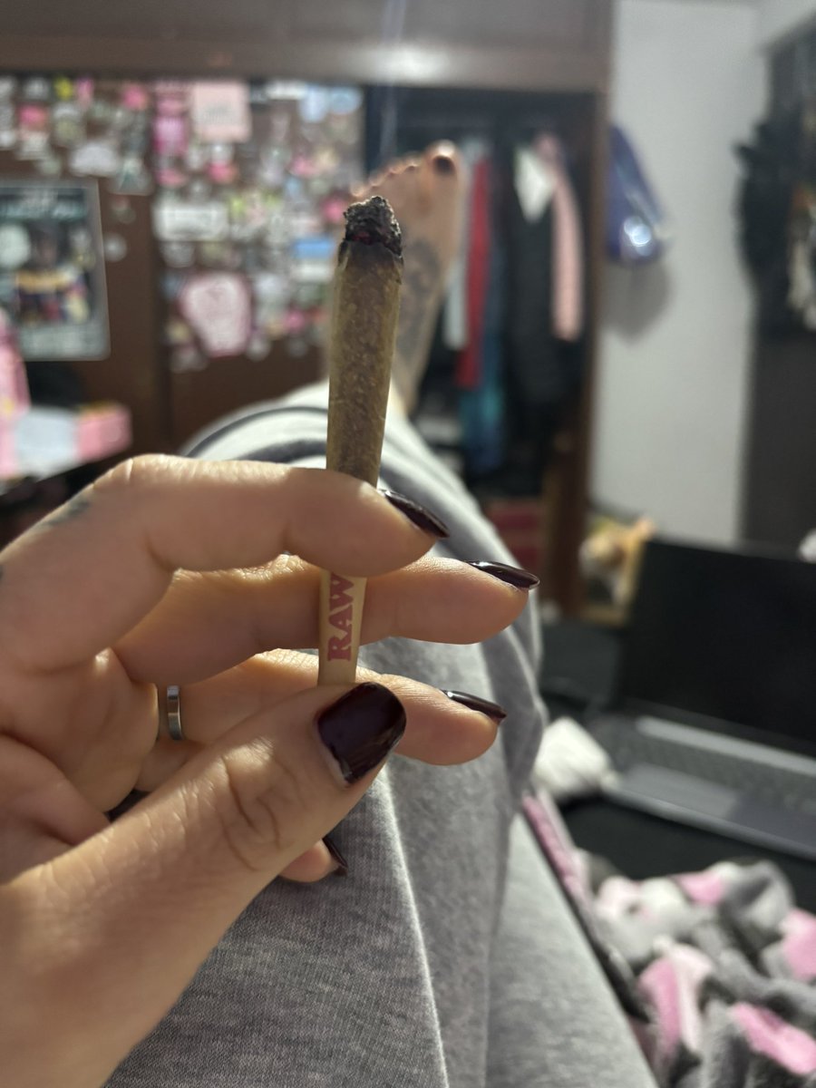Ana Kush Coneja 🐰🖤 tweet media