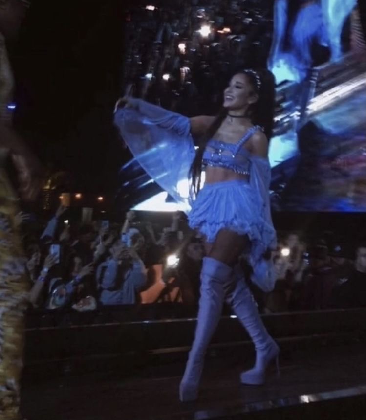 n ⋆˚ 𝜗𝜚˚⋆ tweet media