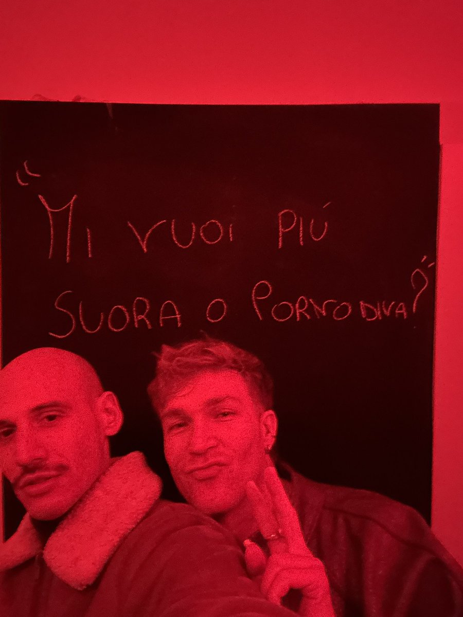 _xdav_'s tweet photo. Appena ritrovate queste foto con @this1sluca… https://t.co/6uZKk85Xcj