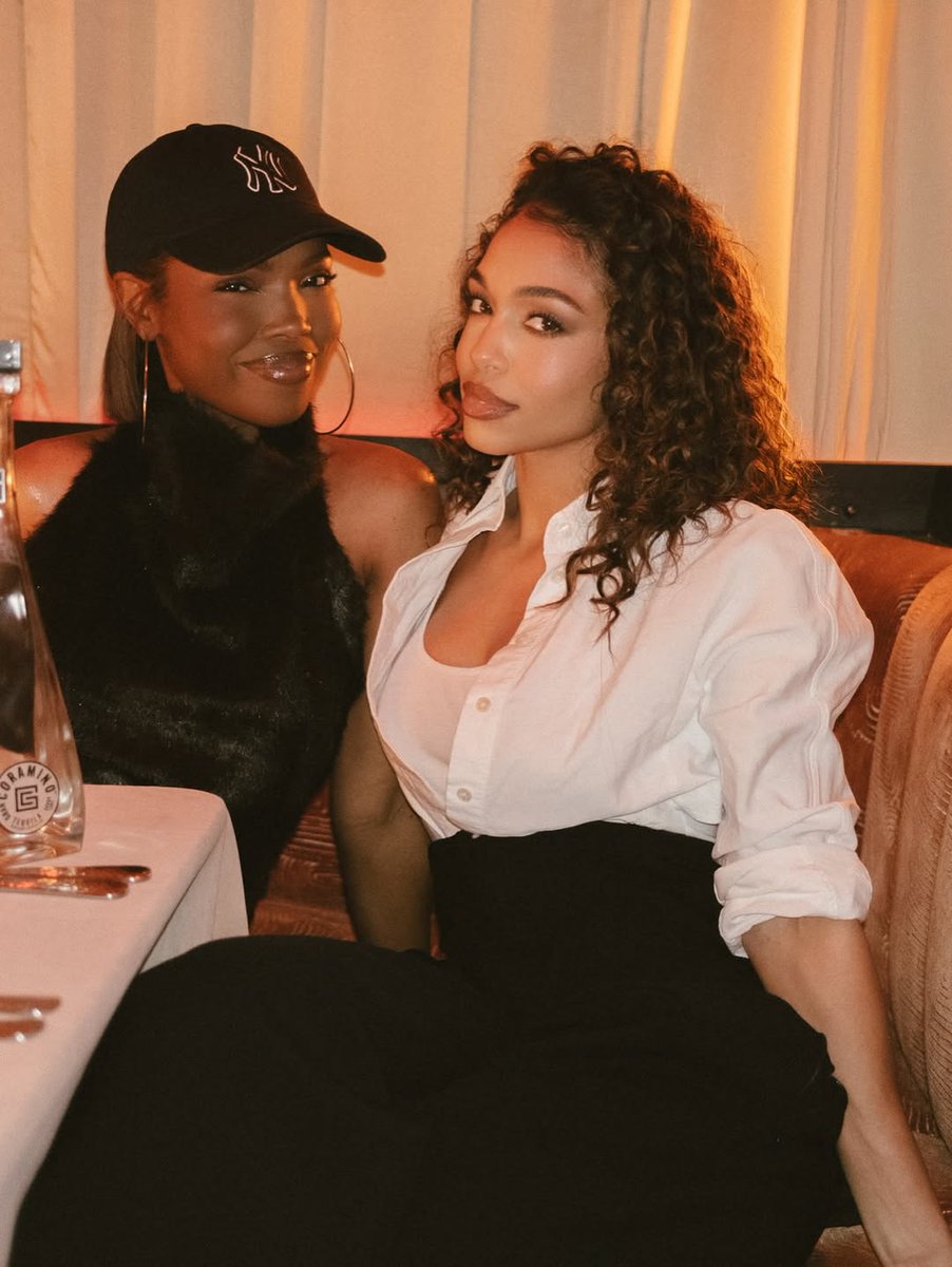 Lori Harvey Looks tweet media