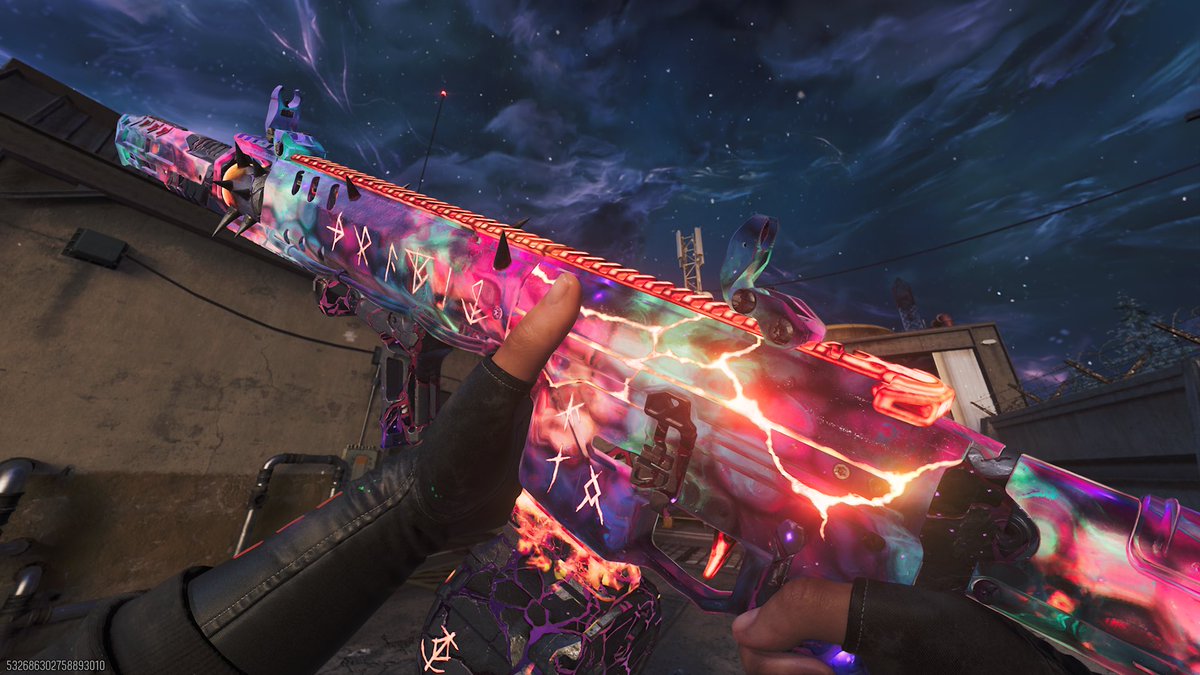 sammuelvv's tweet image. I may be slow in the brain cause I couldn’t get the other camos to work and also wouldn’t load in with me had to get it off the wall but haha silly nebula camo
