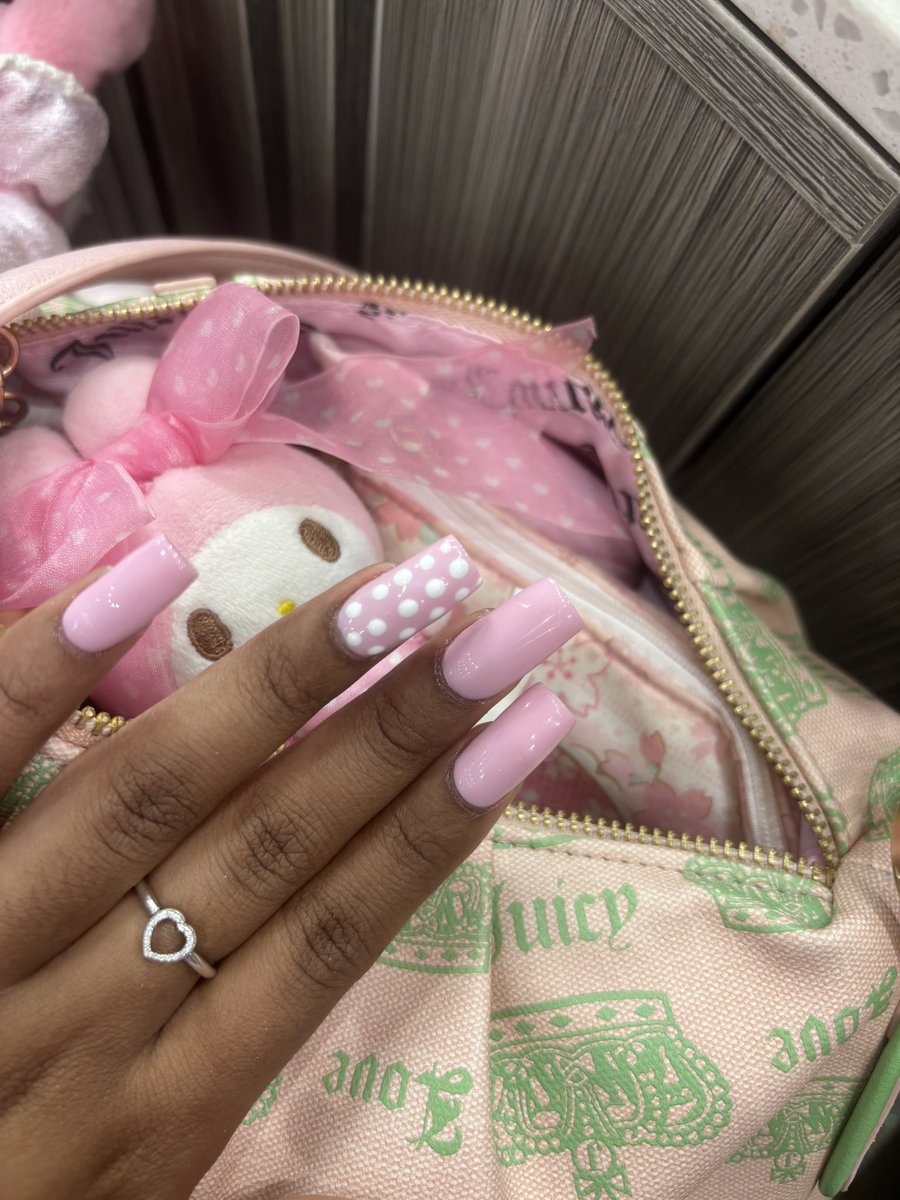 strawberry cake dolly ˚ʚ♡ɞ˚ tweet media