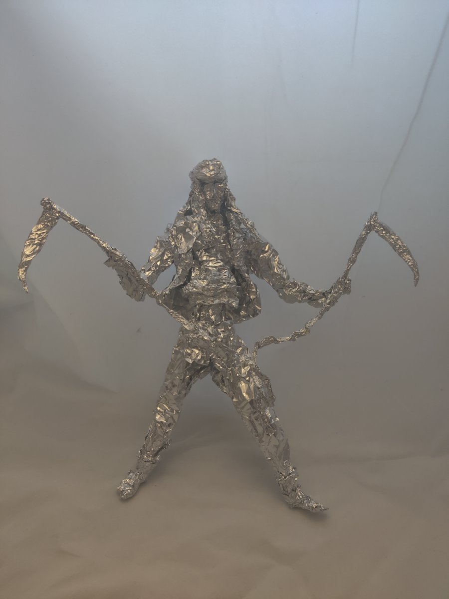 Axl Low from Guilty Gear - Aluminum Foil Sculpture
#foil #sculpture #art #fanart #axllow #videogame #videogames #videogamefanart #guiltygear #guiltygearfanart #anime #manga #fightinggame