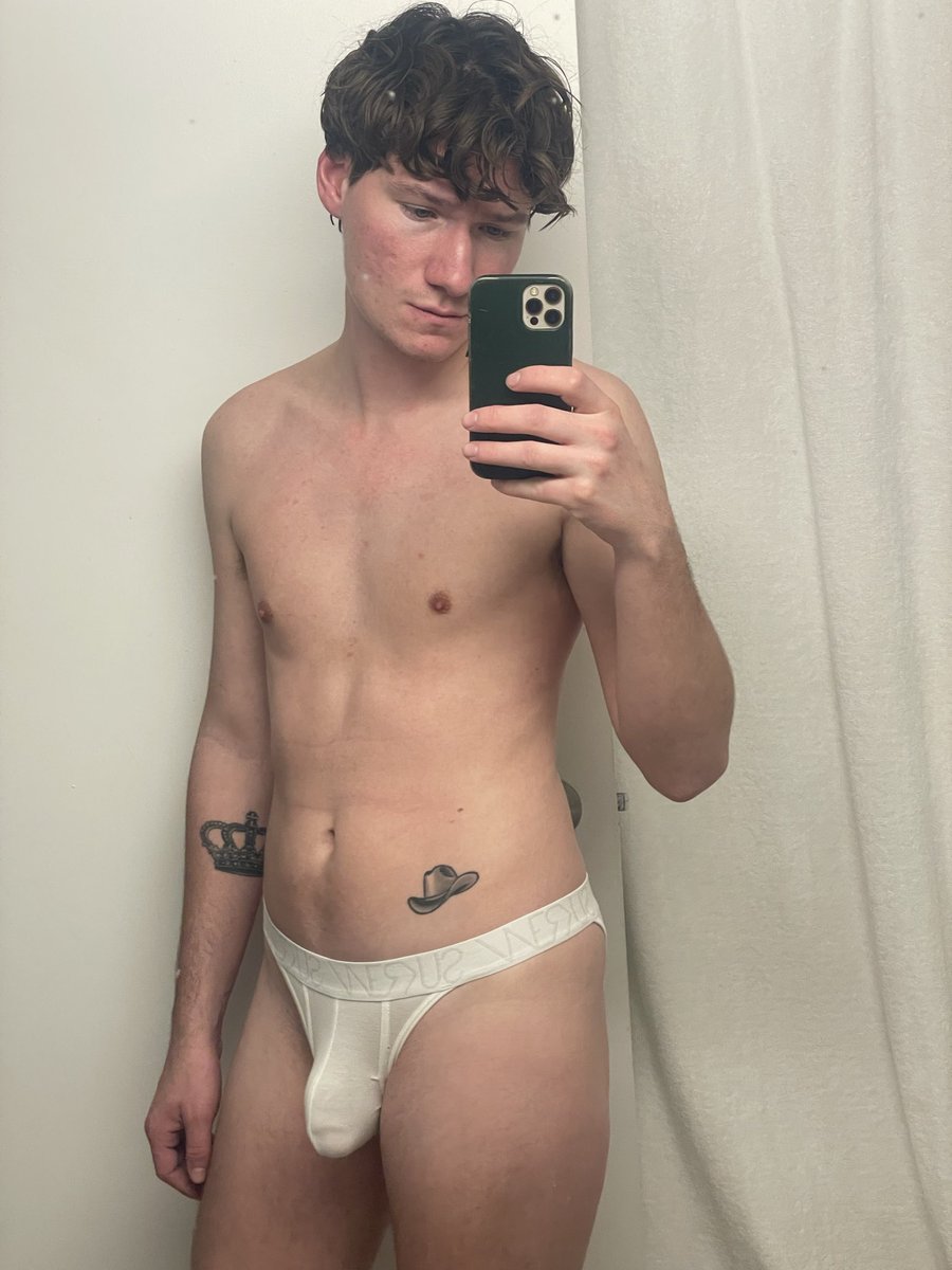 Calum_bay's tweet photo. Lost 150 followers.. Sad boy bulge π₯Ί
More pics and vids on my OFπ
#gay #gayboy #twink #gayvancouver #gayYVR #gayporn #gaytoronto #gayYYZ #onlyfans #porn #ass #kinky #nsfw #nswftwtr #blonde #cum #bareback #cum #public #feet https://t.co/FnNeTZCuR6