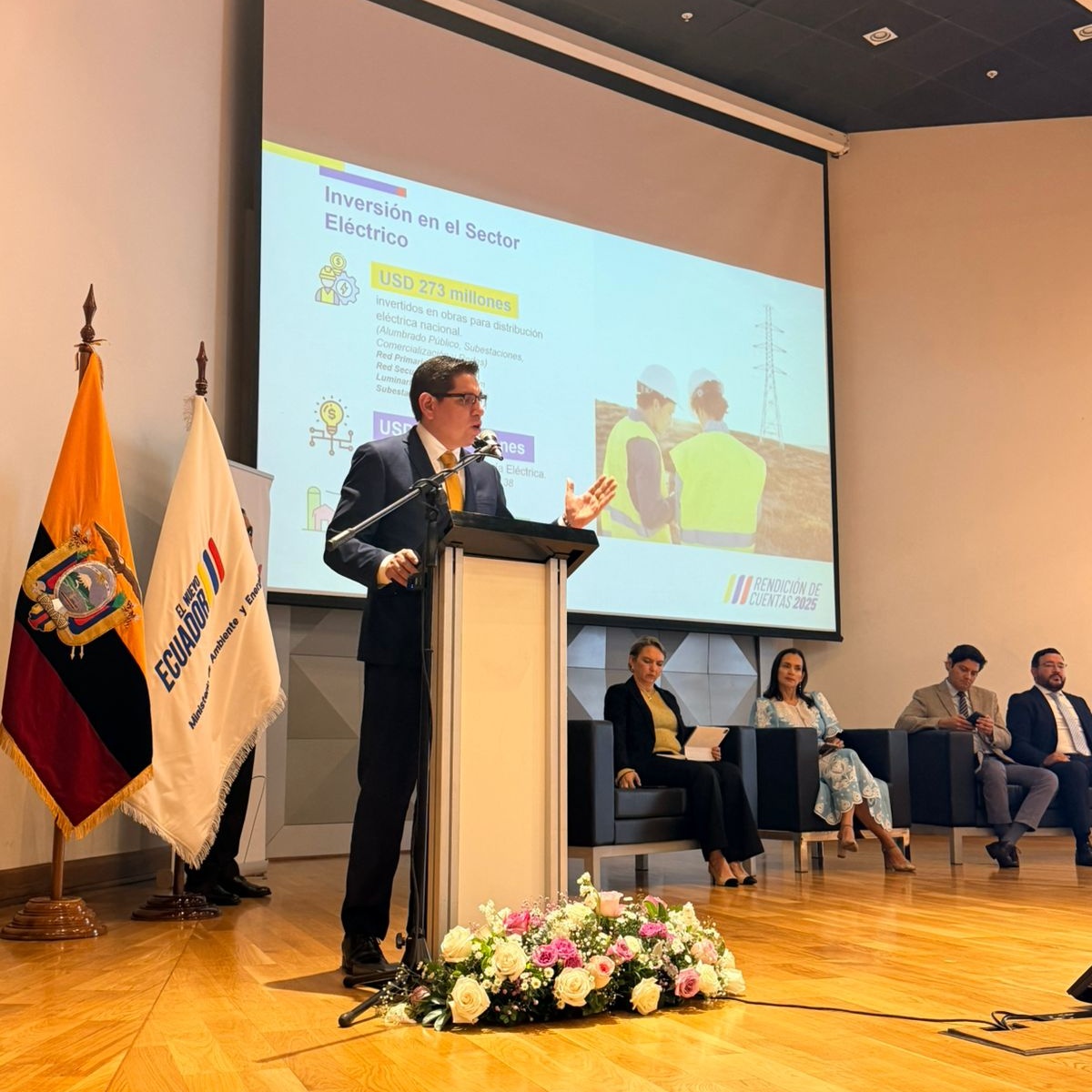 @elepcosa tweet media