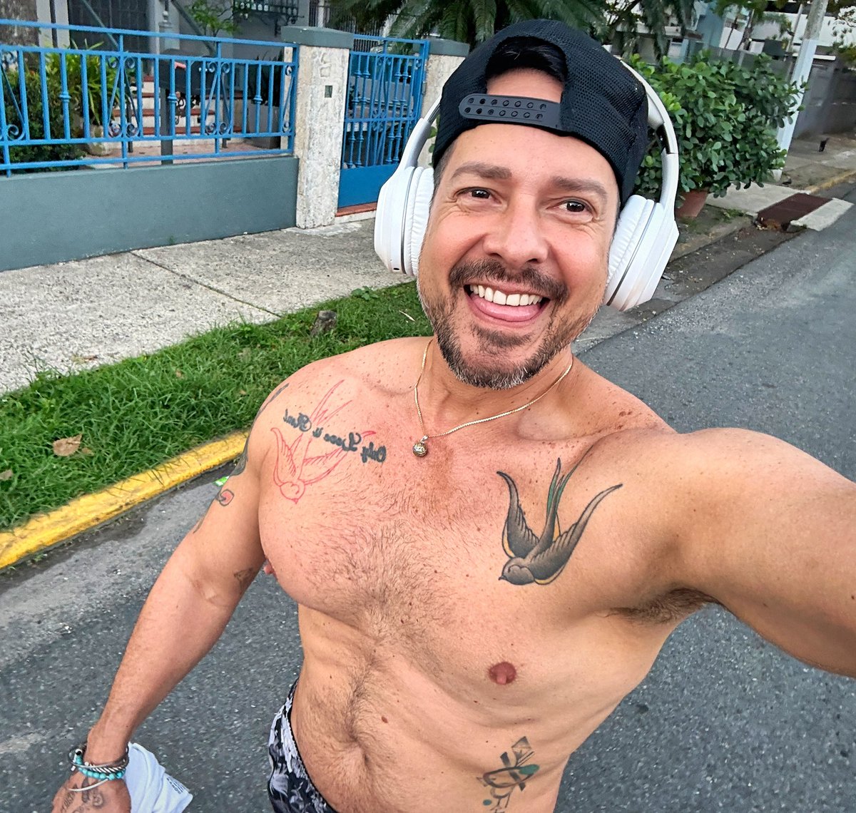 Derek Díaz tweet media