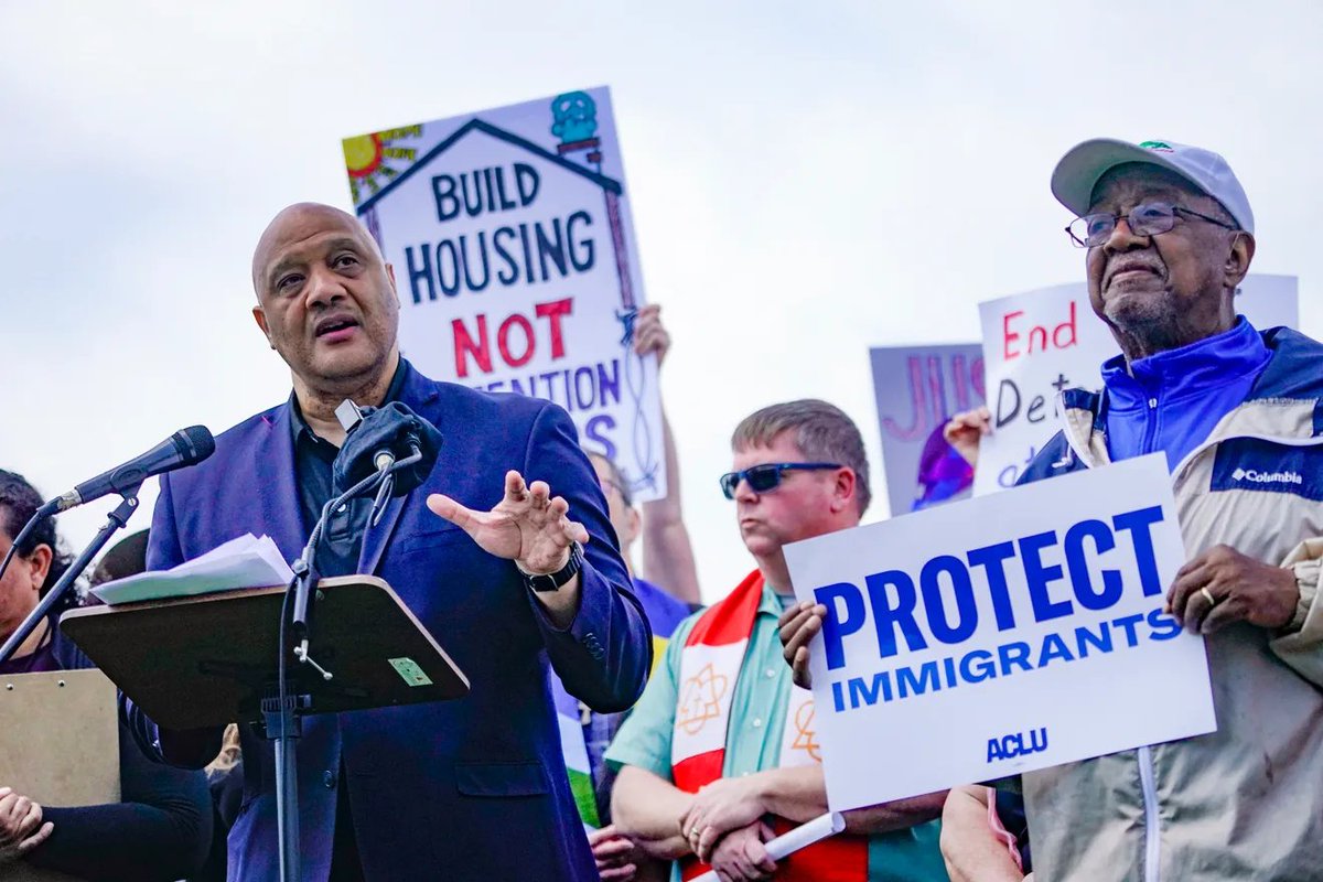 Tony Cook tweet media