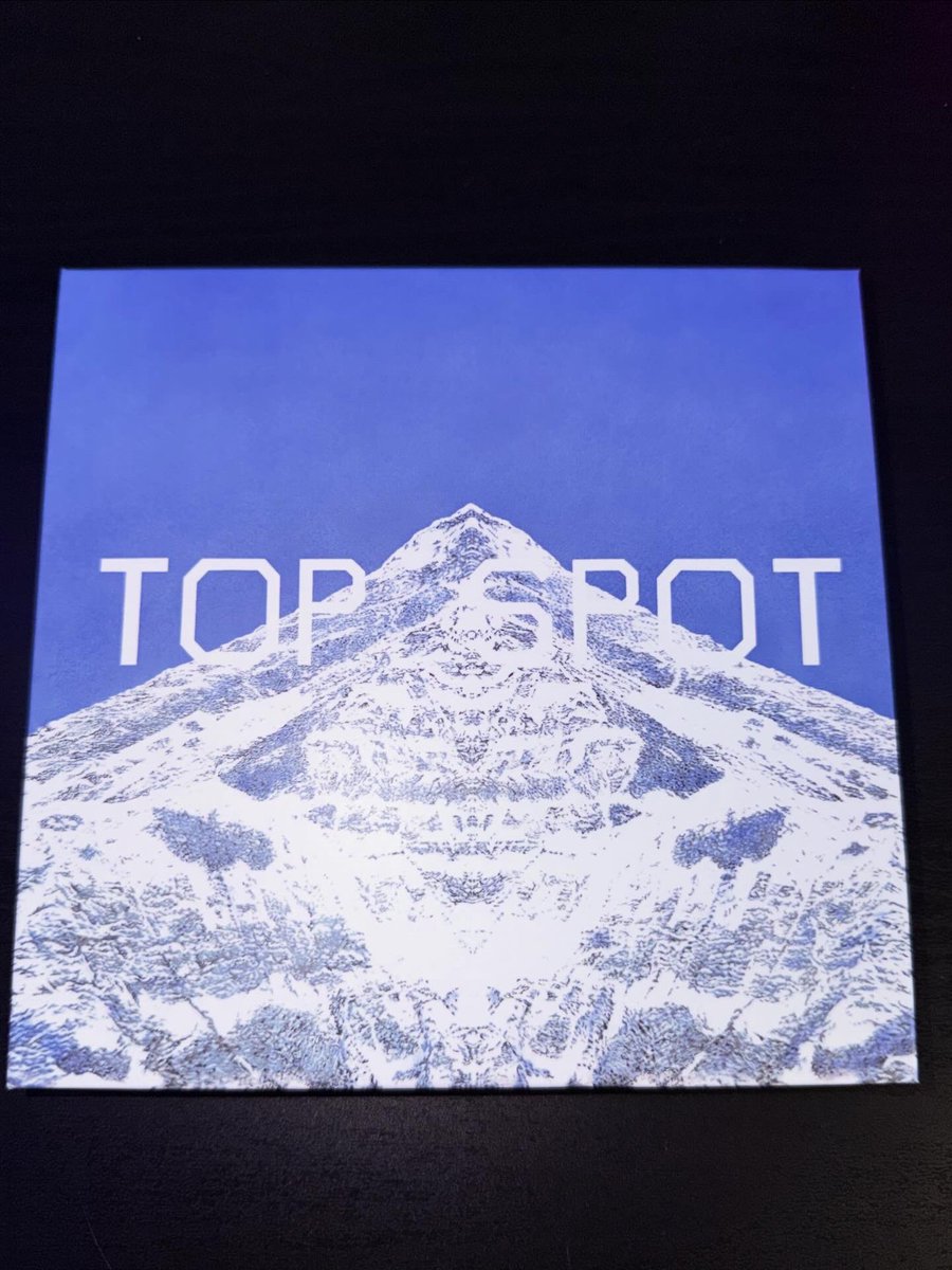 itsxJasmin's tweet image. The art in this Album is just amazing 🔥🔥🔥
I still can’t believe I got this version 🥹
MASTERPIECE 🫰🏻

@topspot_pic 

#TOP #TOPSPOT #anotherdimension #choiseunghyun #art