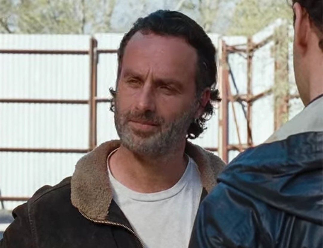 ringleader1010's tweet image. Just so darn sexy🔥
#RickGrimes #AndrewLincoln 
#TheWalkingDead