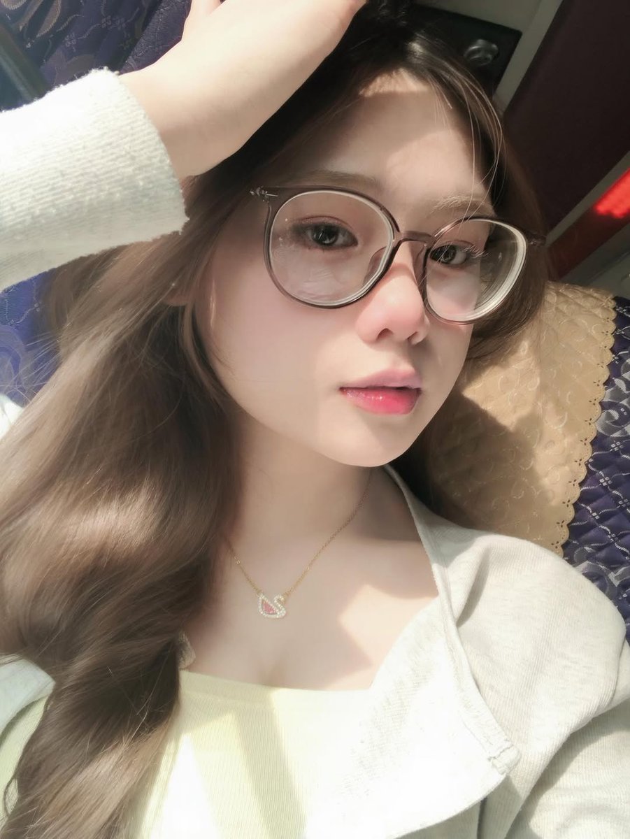 Bri Minette tweet media