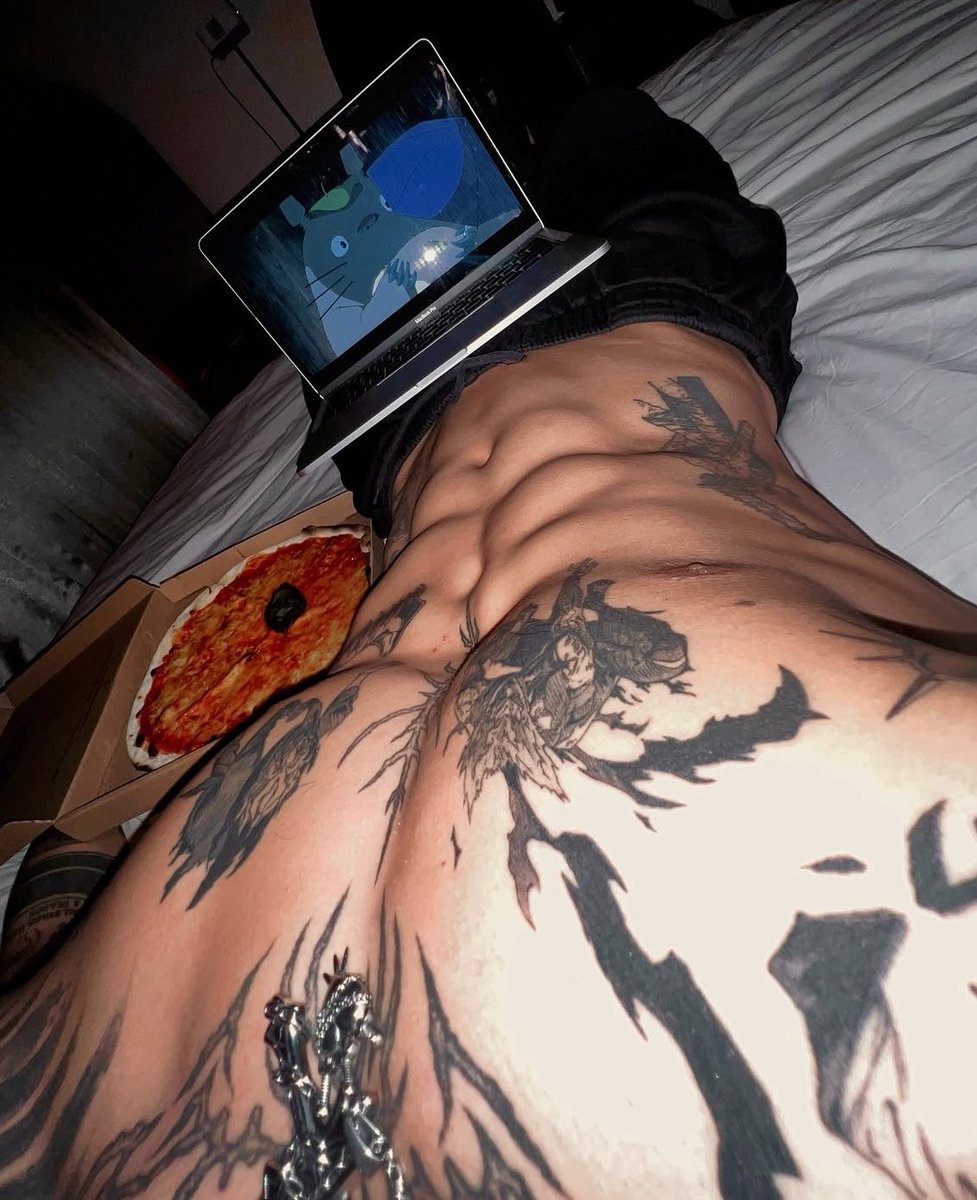 剣 ╱ 𝕽͟𝐎𝐑𝐎𝐍𝐎𝐀 tweet media