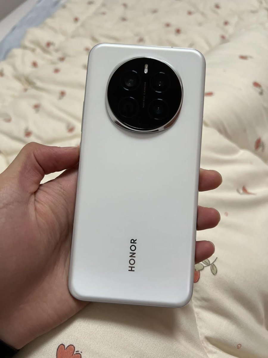 jessica ayala tweet media