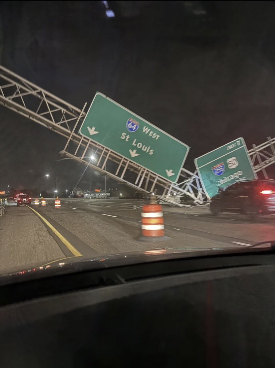 White Media🎥 tweet media