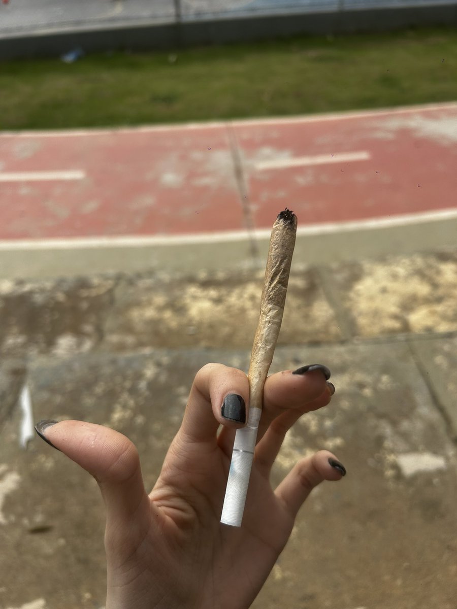 DJ HIBISCO, maldade fúnebre ⚰️ tweet media