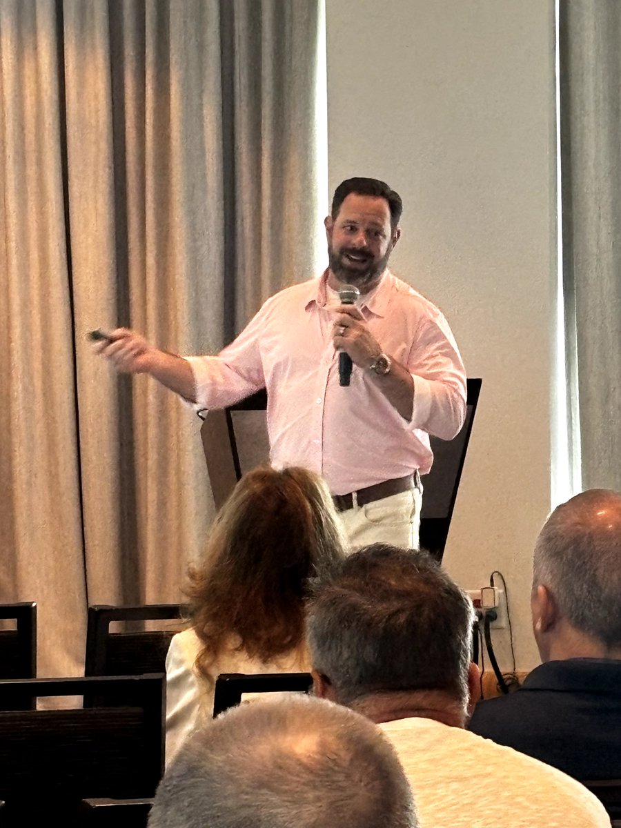 Brandon Wendell, CMT tweet media