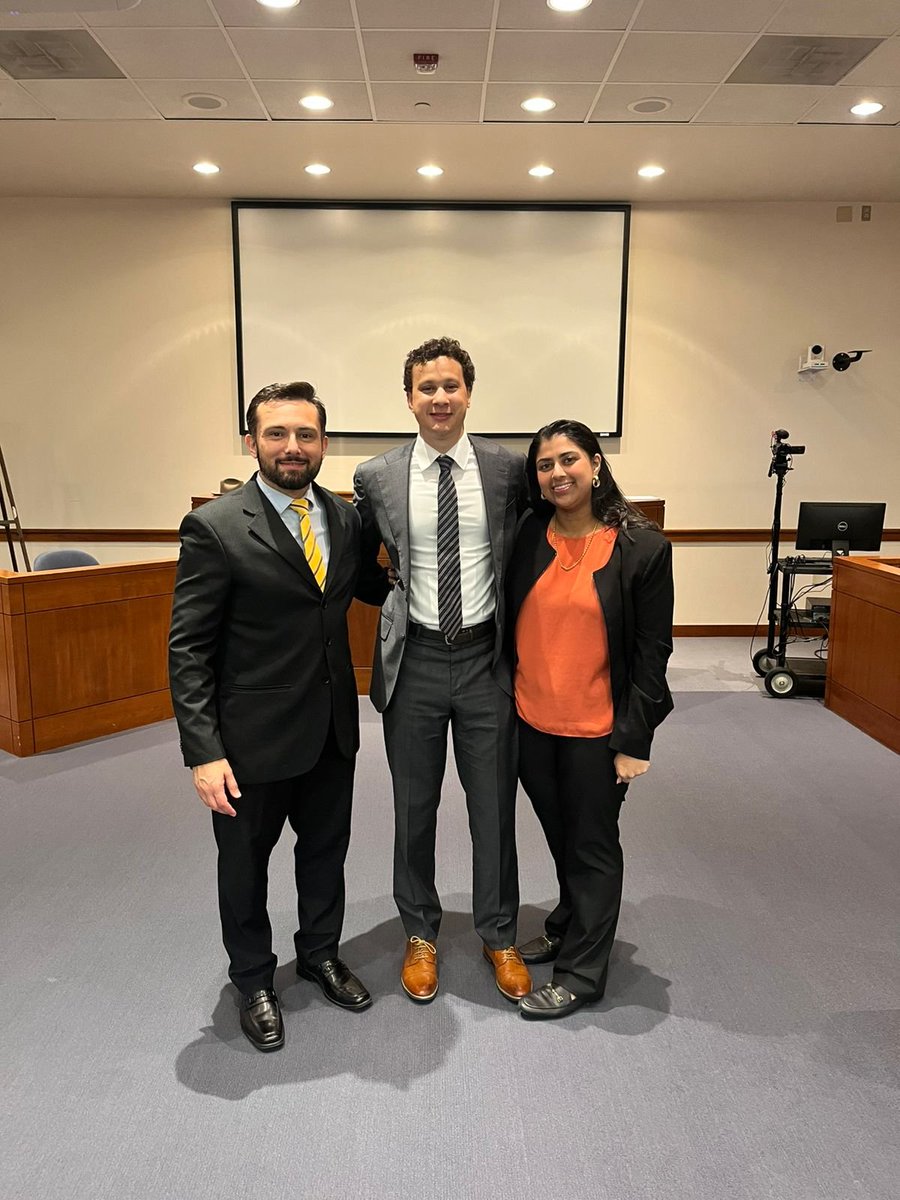 Prof. André Uliano tweet media