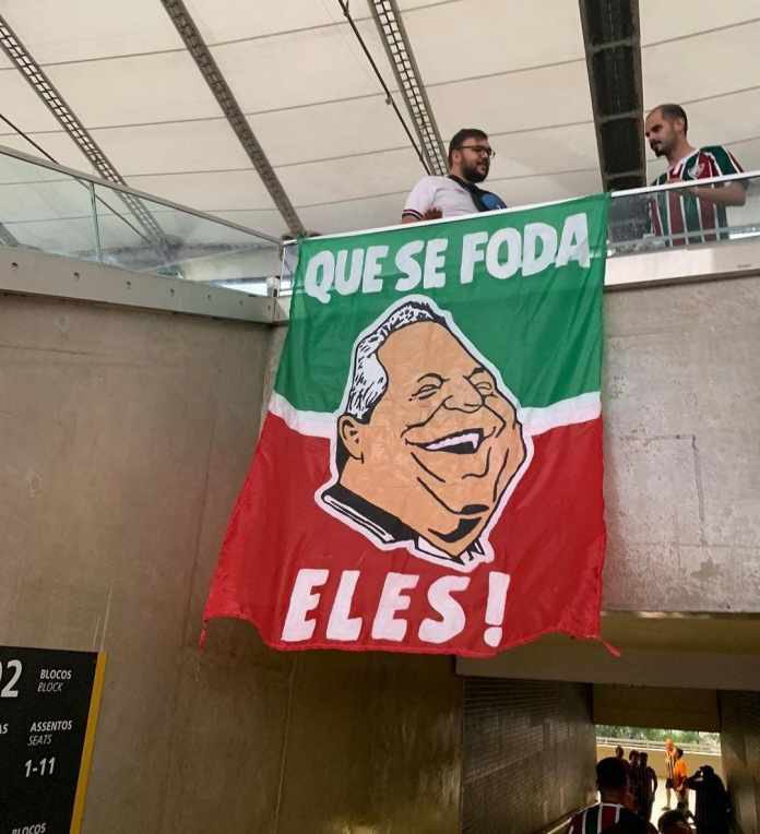 FluResenha tweet media